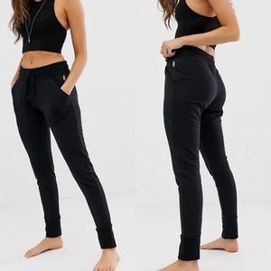 FREE PEOPLE MOVEMENT SUNNY SKINNY SWEATPANTS SZ S